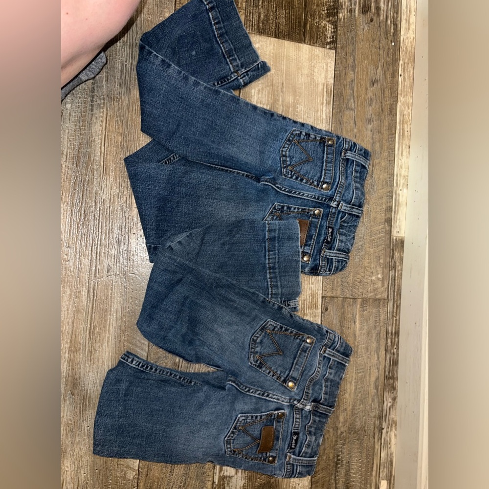 Wrangler girl jeans size 5 $25 for both pair